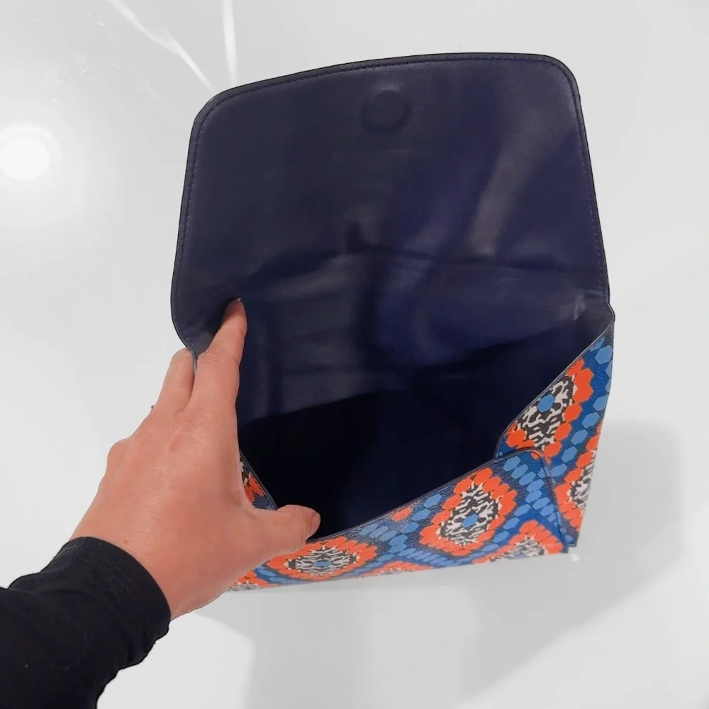 Vera Bradley Tech Envelope Marrakesh Beads Magnetic Closure Bag 10 x 8
